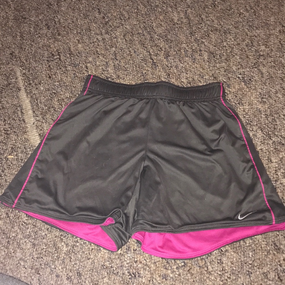 Comfy gray and pink Nike shorts
